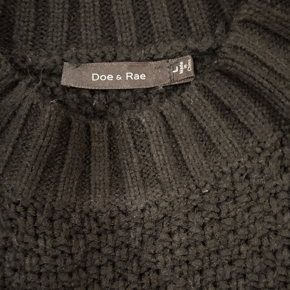 Doe & Rae Black Textured Knit Sweater - Picture 2 of 5